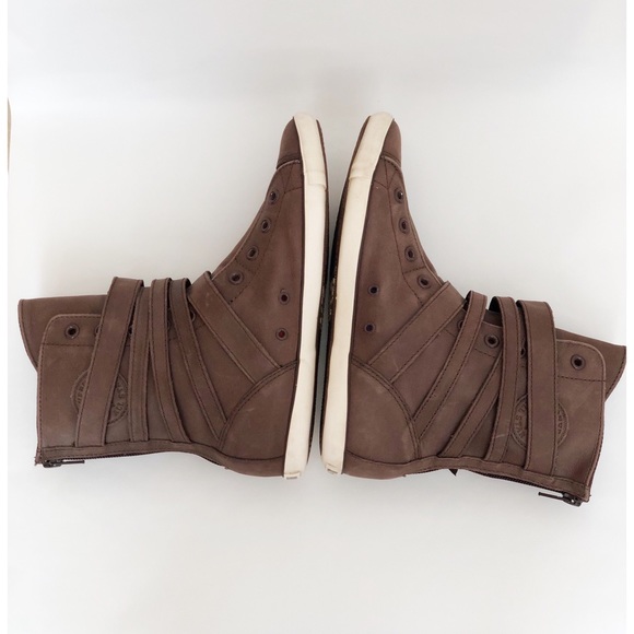 🔴SOLD🔴 CONVERSE CHUCK TAYLOR HIGH TOP SIZE 6 - Picture 5 of 8